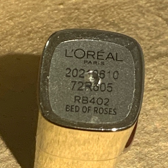 L’Oréal Paris lipstick, RB 402, bed of roses - Picture 3 of 3